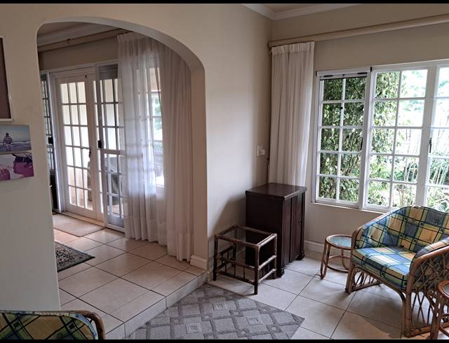 2 BEDROOM SIMPLEX RENTED IN SOMERSET PARK